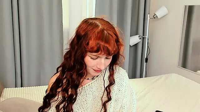 LeelooYolo online show from 11-14-25, 04:06