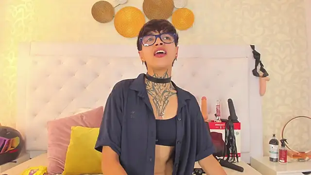 b3k afrodict online show from 10-19-25, 07:36