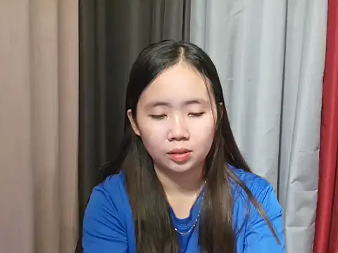 lovelysluttyxx online show from 09-18-25, 01:02