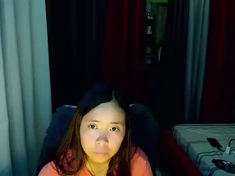 lovelysluttyxx online show from 09-22-25, 06:15