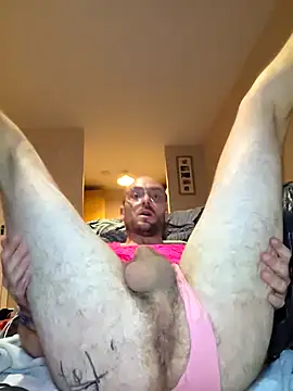 Snapshot of ExtremeDaddy89 chatting on 10-02-25, 09:33 ExtremeDaddy89 online show from 10-02-25, 09:33