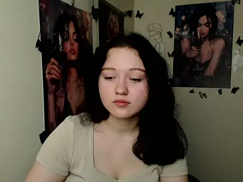 Snapshot of LadyAlice_ chatting on 11-19-25, 07:08 LadyAlice online show from 11-19-25, 07:08