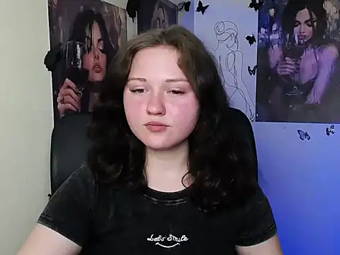 LadyAlice  online show from 05-27-26, 06:16