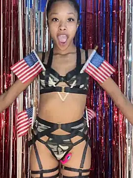 Snapshot of rubywithpearls chatting on 11-12-25, 01:17 rubywithpearls online show from 11-12-25, 01:17