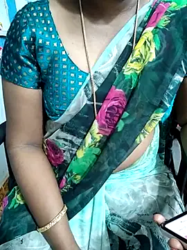 Snapshot of lolida69thamil chatting on 09-19-25, 05:24 lolida69thamil online show from 09-19-25, 05:24