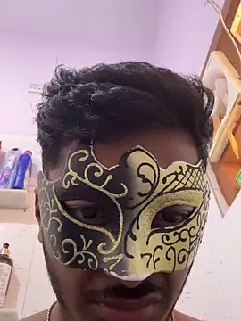 Snapshot of VVcouple chatting on 09-13-25, 04:01 VVcouple online show from 09-13-25, 04:01