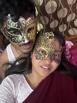 Snapshot of VVcouple chatting on 09-15-25, 05:46 VVcouple online show from 09-15-25, 05:46