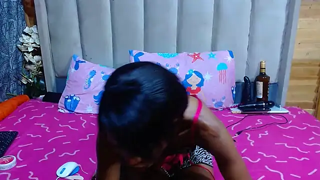 SexyChantyBabe25 online show from 01-11-26, 09:09