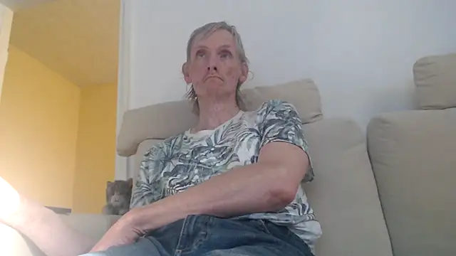 k74robert online show from 10-29-25, 12:18