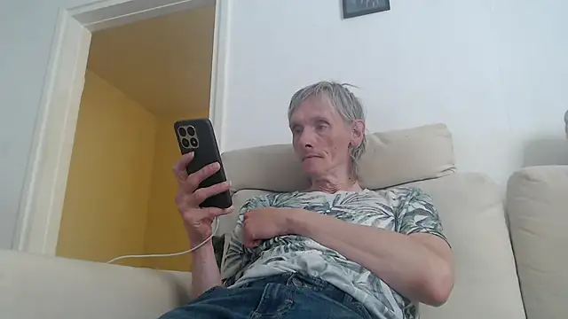 k74robert online show from 11-04-25, 09:30