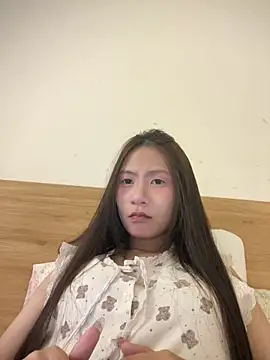 Lil-Gi online show from 03-12-26, 04:46