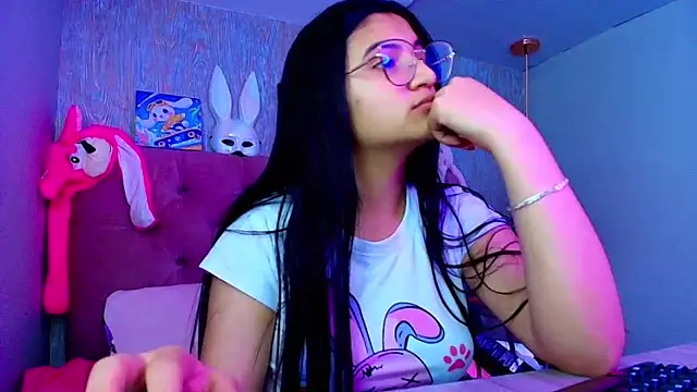 laurenelove online show from 12-03-25, 03:47