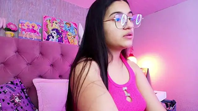 laurenelove online show from 02-19-26, 03:46