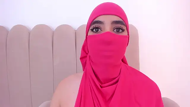 Snapshot of nayiraa_ chatting on 02-23-26, 06:38 nayiraa online show from 02-23-26, 06:38