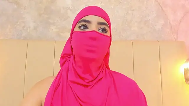 nayiraa  online show from 04-22-26, 11:45