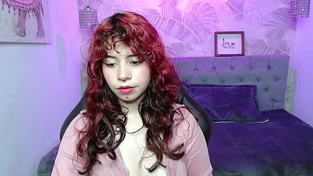 Lily tk online show from 09-17-25, 03:30