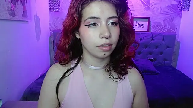 Lily tk online show from 09-26-25, 03:21