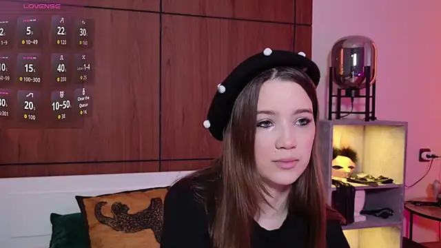 Alison kisss online show from 03-17-26, 04:21