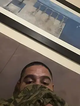 Snapshot of bigcummer902 chatting on 04-08-26, 11:59 bigcummer902 online show from 04-08-26, 11:59