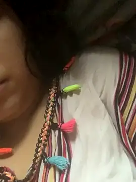 Snapshot of Roubi99six chatting on 11-27-25, 05:53 Roubi99six online show from 11-27-25, 05:53