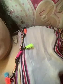 Snapshot of Roubi99six chatting on 01-06-26, 08:51 Roubi99six online show from 01-06-26, 08:51