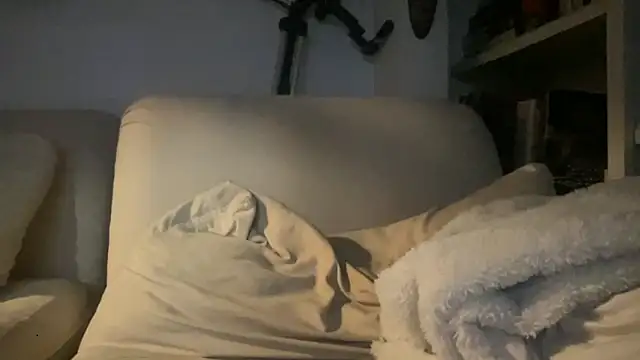 Snapshot of dddasani chatting on 09-28-25, 01:16 dddasani online show from 09-28-25, 01:16