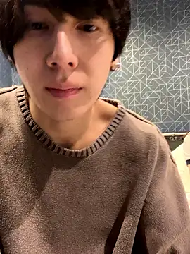 Snapshot of fantasy_JP chatting on 12-04-25, 11:30 fantasy JP online show from 12-04-25, 11:30