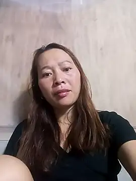 Snapshot of Bianly chatting on 10-03-25, 10:51 Bianly online show from 10-03-25, 10:51