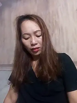 Snapshot of Bianly chatting on 10-06-25, 11:57 Bianly online show from 10-06-25, 11:57