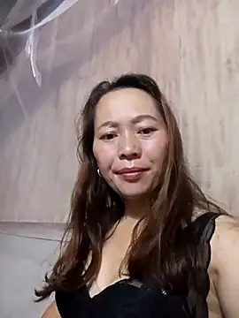 Snapshot of Bianly chatting on 10-16-25, 09:49 Bianly online show from 10-16-25, 09:49