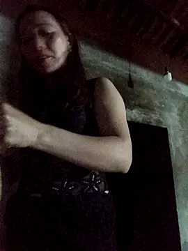 Snapshot of Bianly chatting on 10-17-25, 11:24 Bianly online show from 10-17-25, 11:24