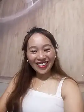 Snapshot of Bianly chatting on 10-27-25, 12:58 Bianly online show from 10-27-25, 12:58