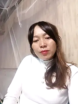 Snapshot of Bianly chatting on 10-28-25, 11:40 Bianly online show from 10-28-25, 11:40