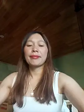 Snapshot of Bianly chatting on 10-30-25, 12:34 Bianly online show from 10-30-25, 12:34