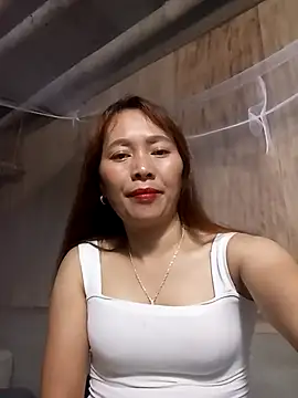 Snapshot of Bianly chatting on 10-30-25, 12:39 Bianly online show from 10-30-25, 12:39