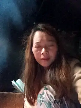 Snapshot of Bianly chatting on 11-19-25, 12:32 Bianly online show from 11-19-25, 12:32