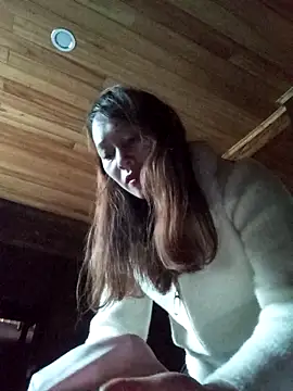 Snapshot of Bianly chatting on 11-24-25, 01:05 Bianly online show from 11-24-25, 01:05