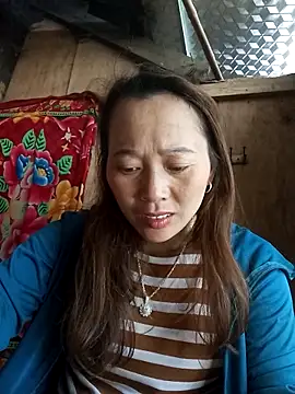 Snapshot of Bianly chatting on 11-29-25, 05:21 Bianly online show from 11-29-25, 05:21