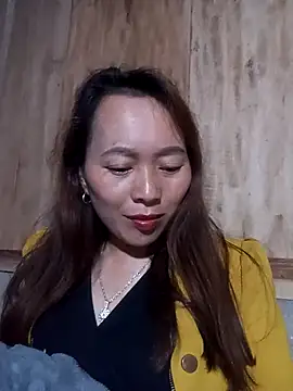 Snapshot of Bianly chatting on 12-02-25, 12:10 Bianly online show from 12-02-25, 12:10