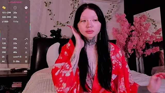 Lein Bone online show from 10-18-25, 12:02