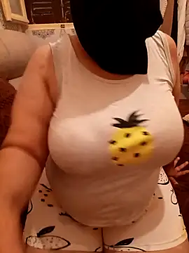 Snapshot of mayakhalyfaa chatting on 09-13-25, 09:42 mayakhalyfaa online show from 09-13-25, 09:42