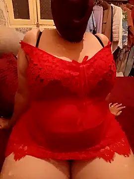 Snapshot of mayakhalyfaa chatting on 10-12-25, 09:47 mayakhalyfaa online show from 10-12-25, 09:47