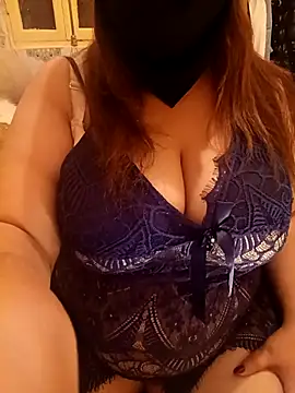 Snapshot of mayakhalyfaa chatting on 12-03-25, 12:51 mayakhalyfaa online show from 12-03-25, 12:51