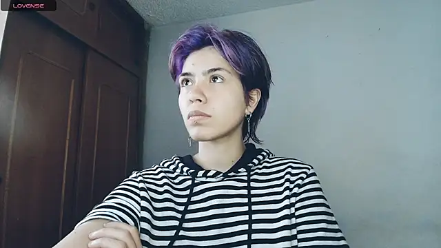 Snapshot of Zafira__Raven chatting on 09-29-25, 03:39 Zafira Raven online show from 09-29-25, 03:39