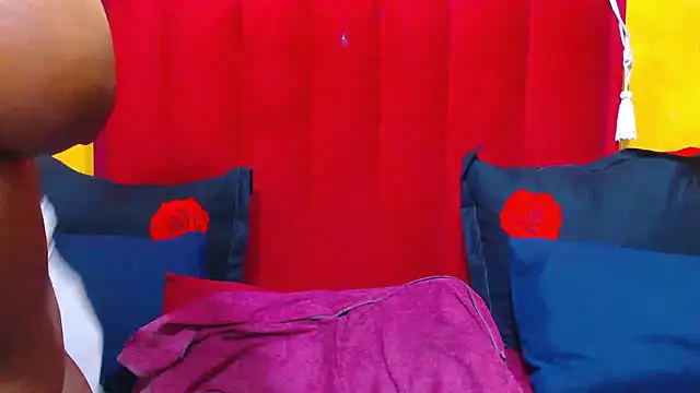 Candycrush2555 online show from 01-12-26, 04:39