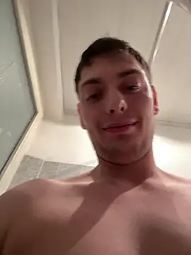 Hotdatev9 online show from 04-19-26, 07:49