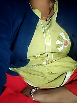 Snapshot of ruhistrip1265 chatting on 12-16-25, 06:02 ruhistrip1265 online show from 12-16-25, 06:02