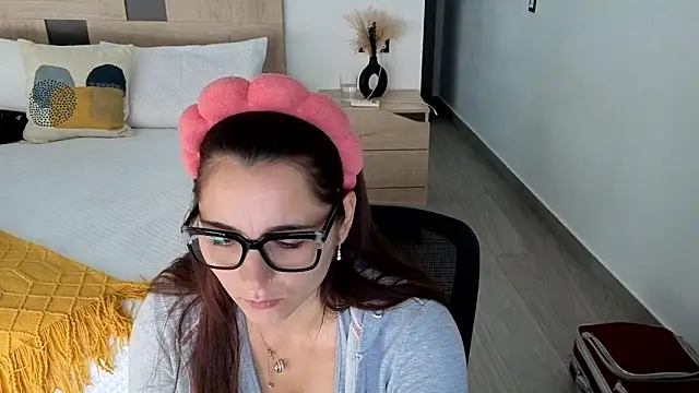 morninglorytv online show from 11-04-25, 08:24