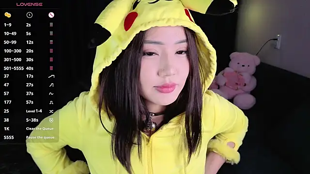 Snapshot of Momo_Ayase_ chatting on 05-23-26, 03:27 Momo Ayase online show from 05-23-26, 03:27