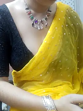 Hot-rima online show from 04-18-26, 02:37